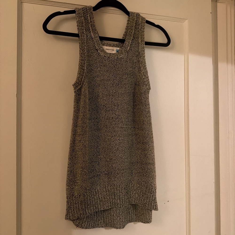 Gray Knit Sleeveless Top